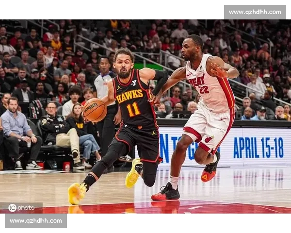 热火对决老鹰关键回合全解析赛场攻防细节视频回顾精彩瞬间战术博弈